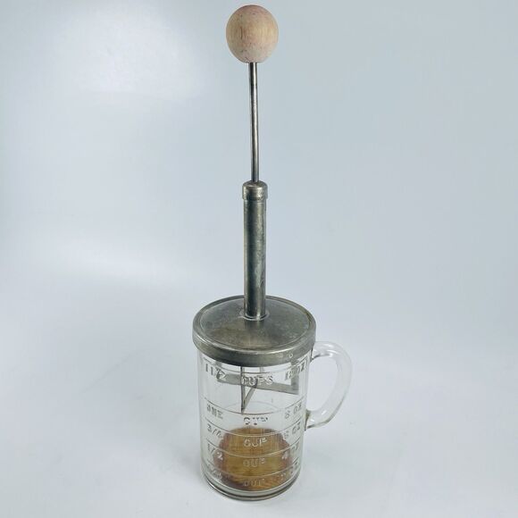 1950’s Pamco Food Chopper 1-1/2 Cups VTG Glass Measuring Cup Mid Century - READ - Picture 1 of 15